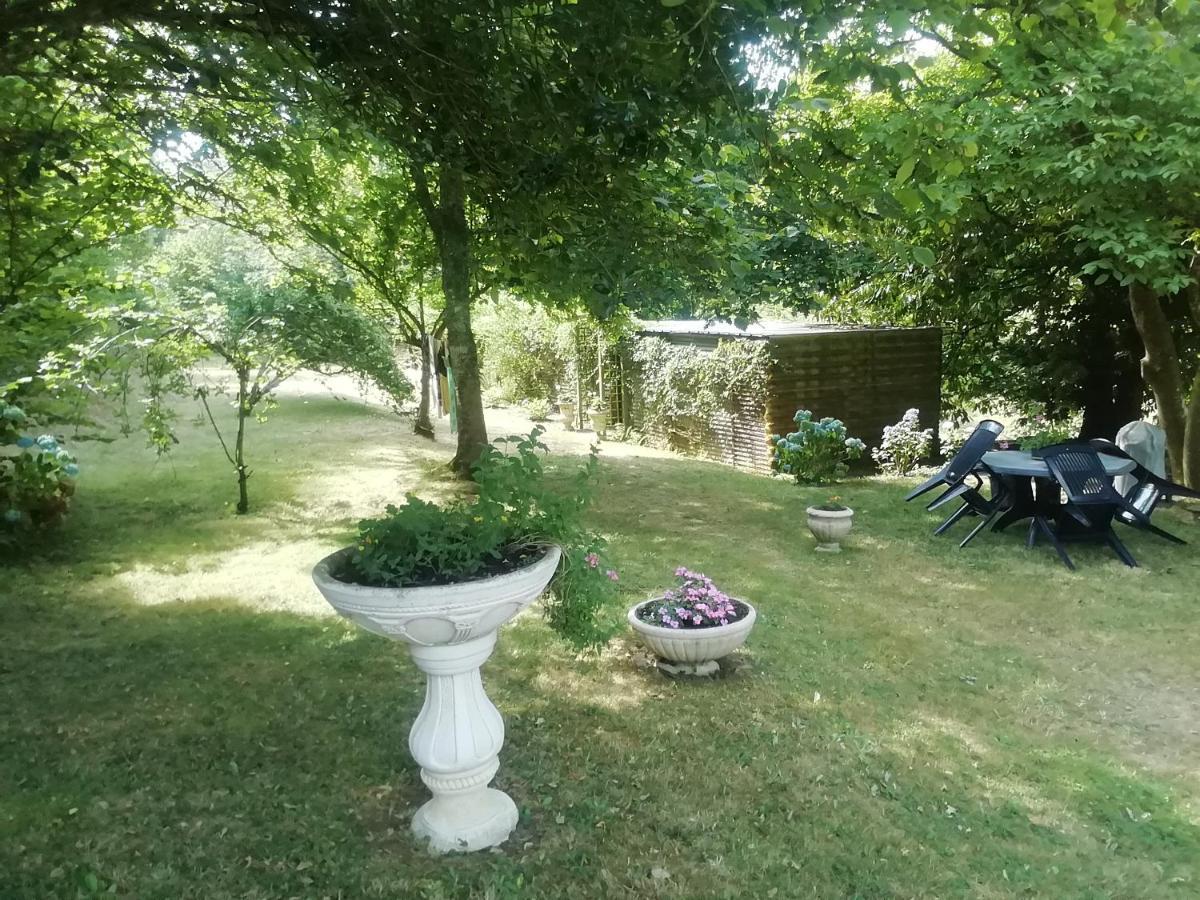 La maison au bord de l'eau Plouigneau Extérieur photo