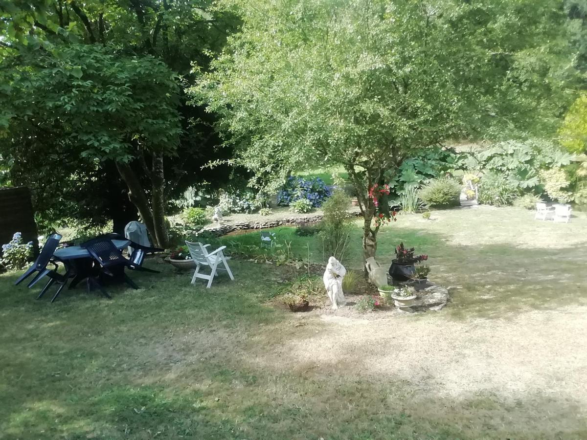 La maison au bord de l'eau Plouigneau Extérieur photo