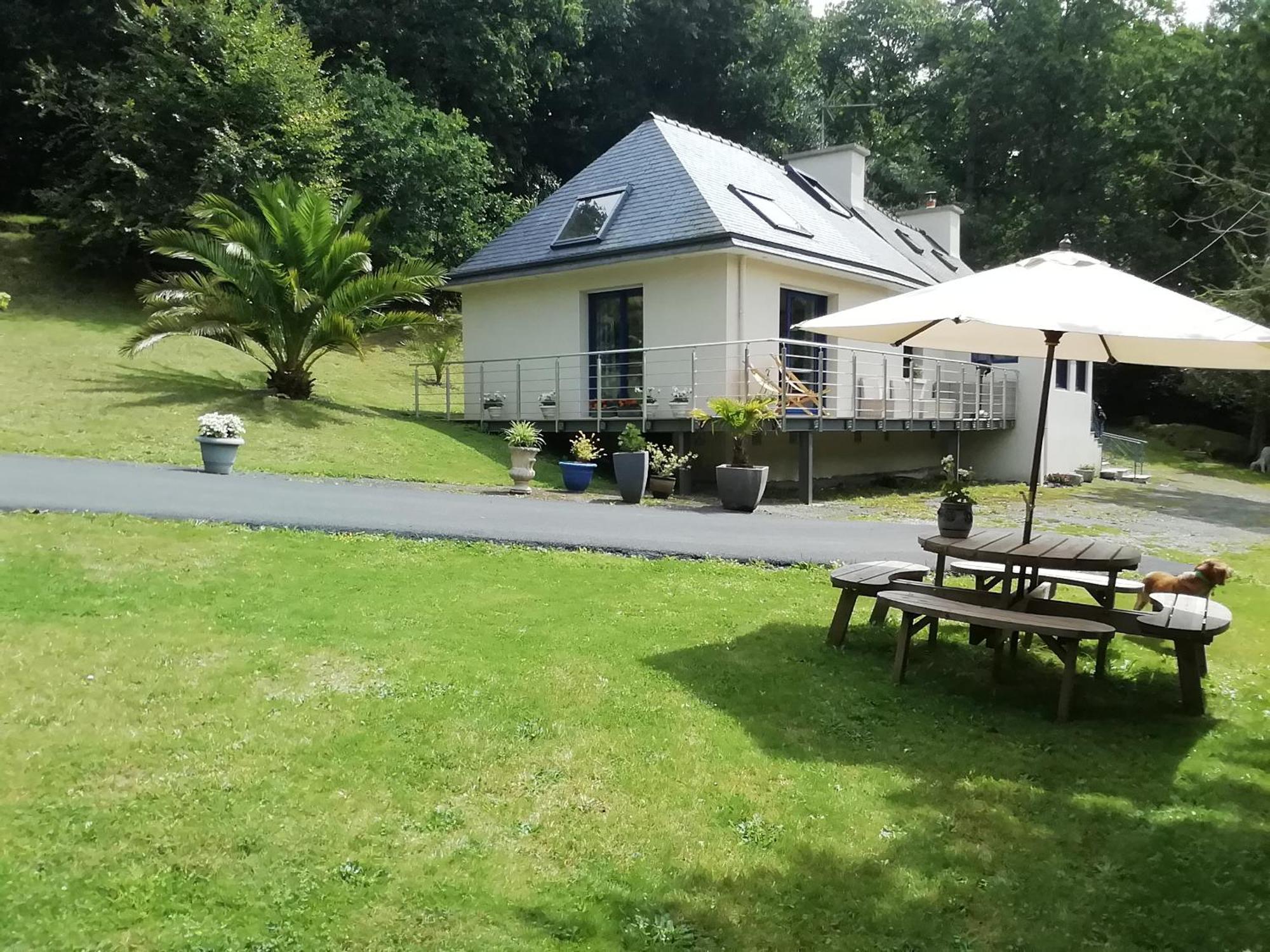 La maison au bord de l'eau Plouigneau Extérieur photo